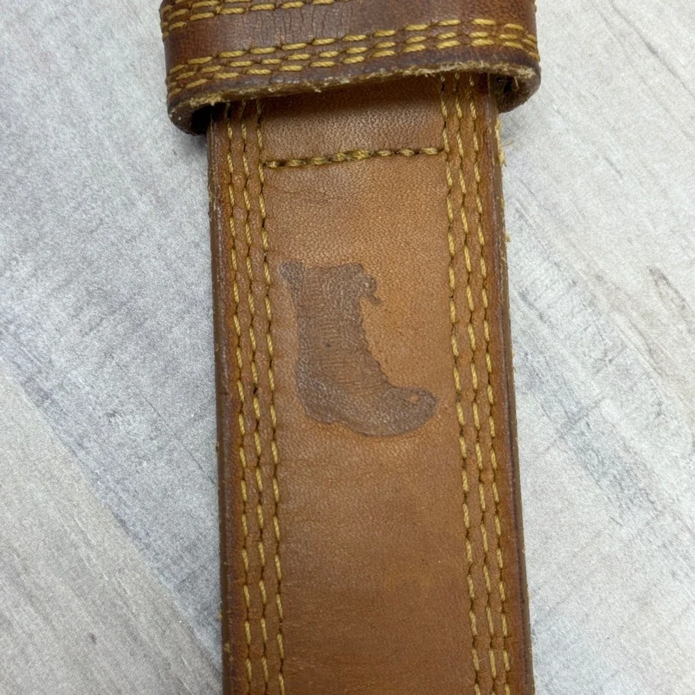 Vtg LL Bean Mens Triple Stitch Boot Logo Belt 44 Brown Leather Gorpcore Outdoor